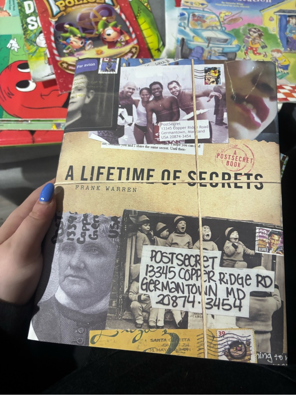 A Lifetime of Secrets by Frank Warren - Beige Collage Cover